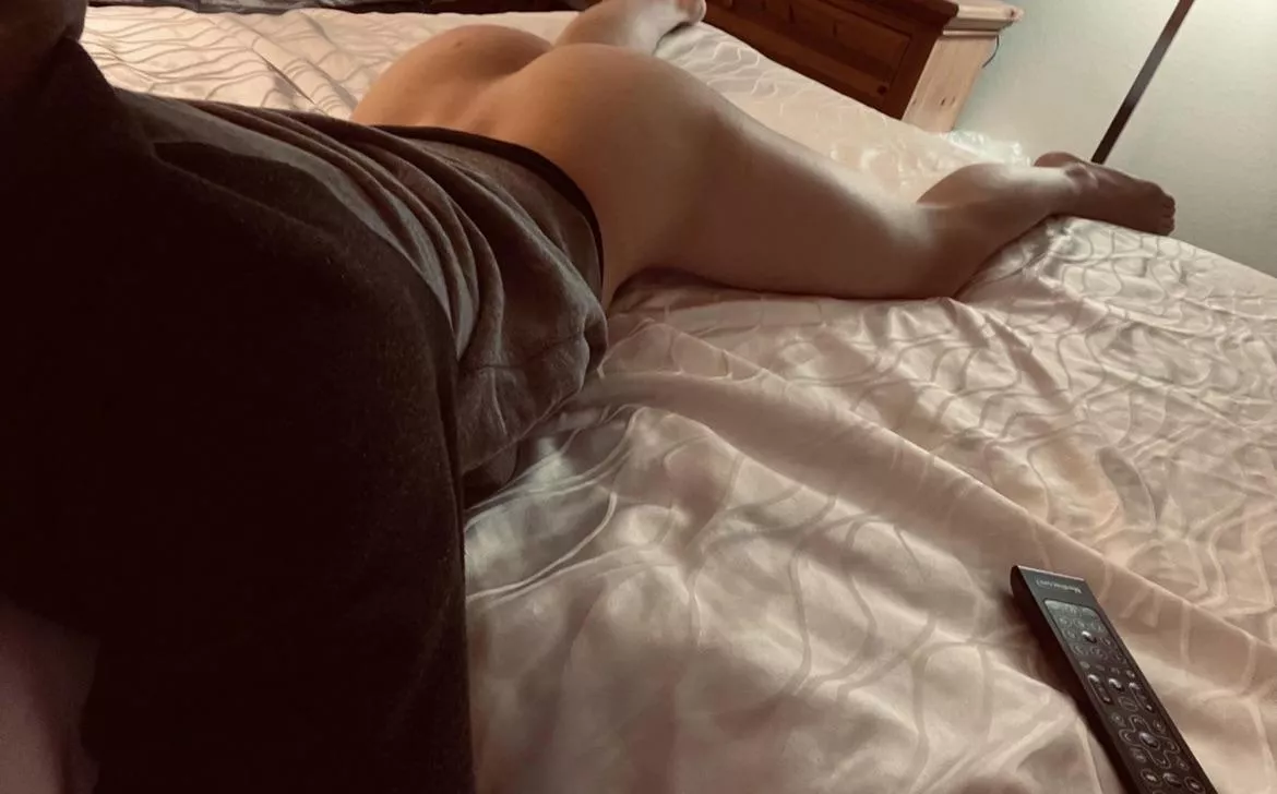 Finishing the year horny