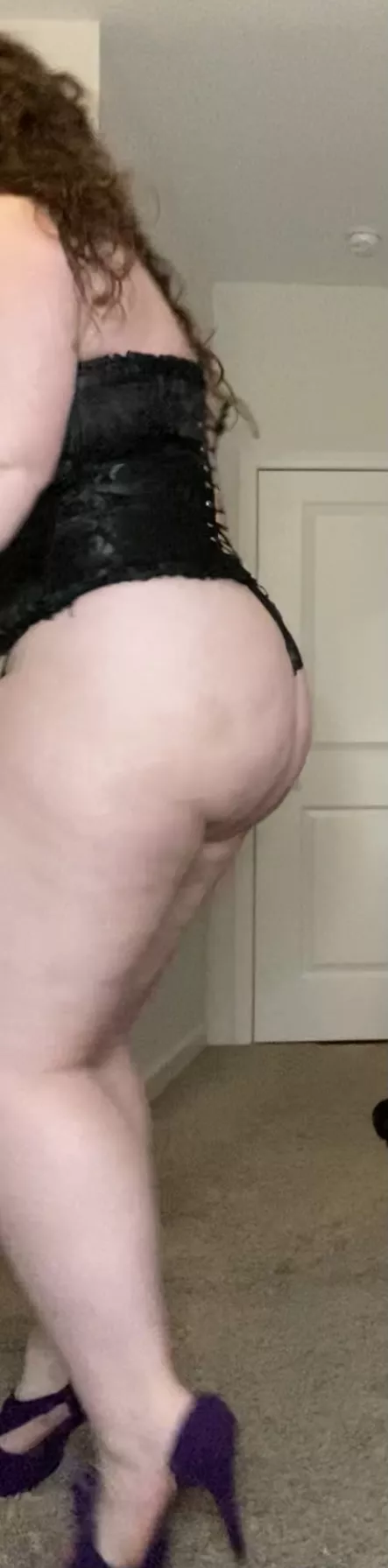 first and last time trying a corset. [f] [oc]