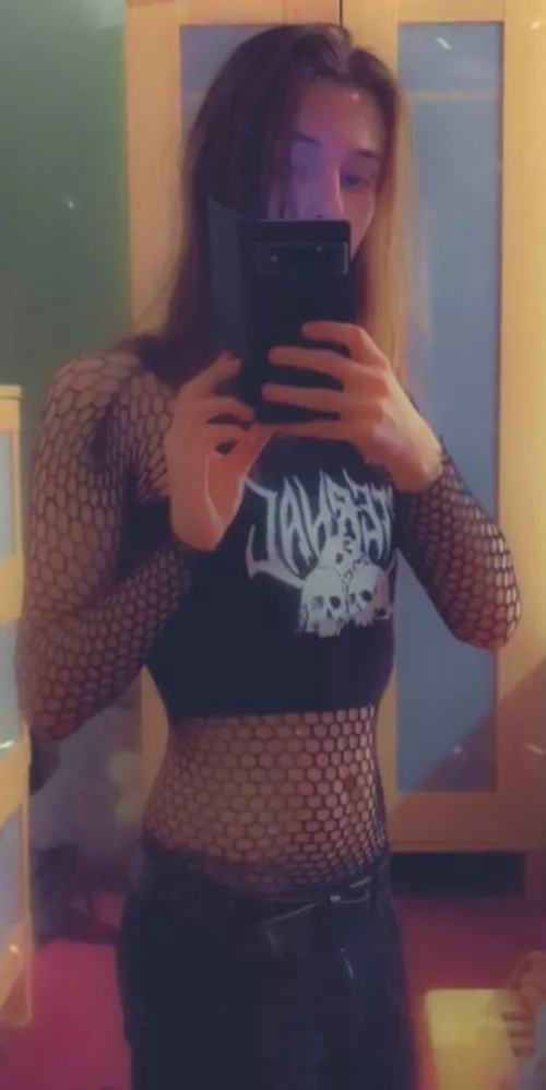 First crop top and fishnets really happy c: