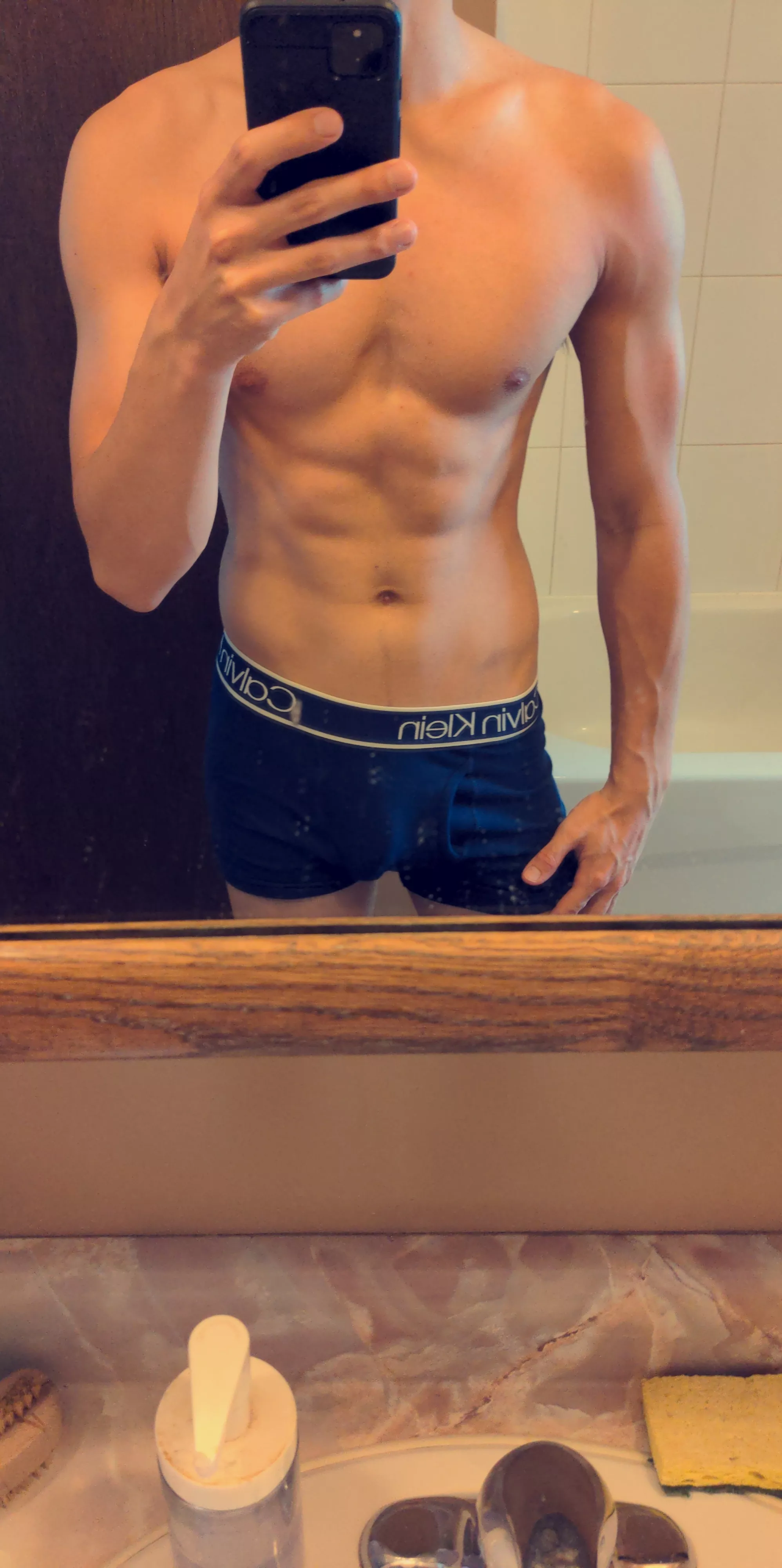 First post (18M Small Fit Jock), what do you think? Let's chat and share some materials to help me get off 🙈