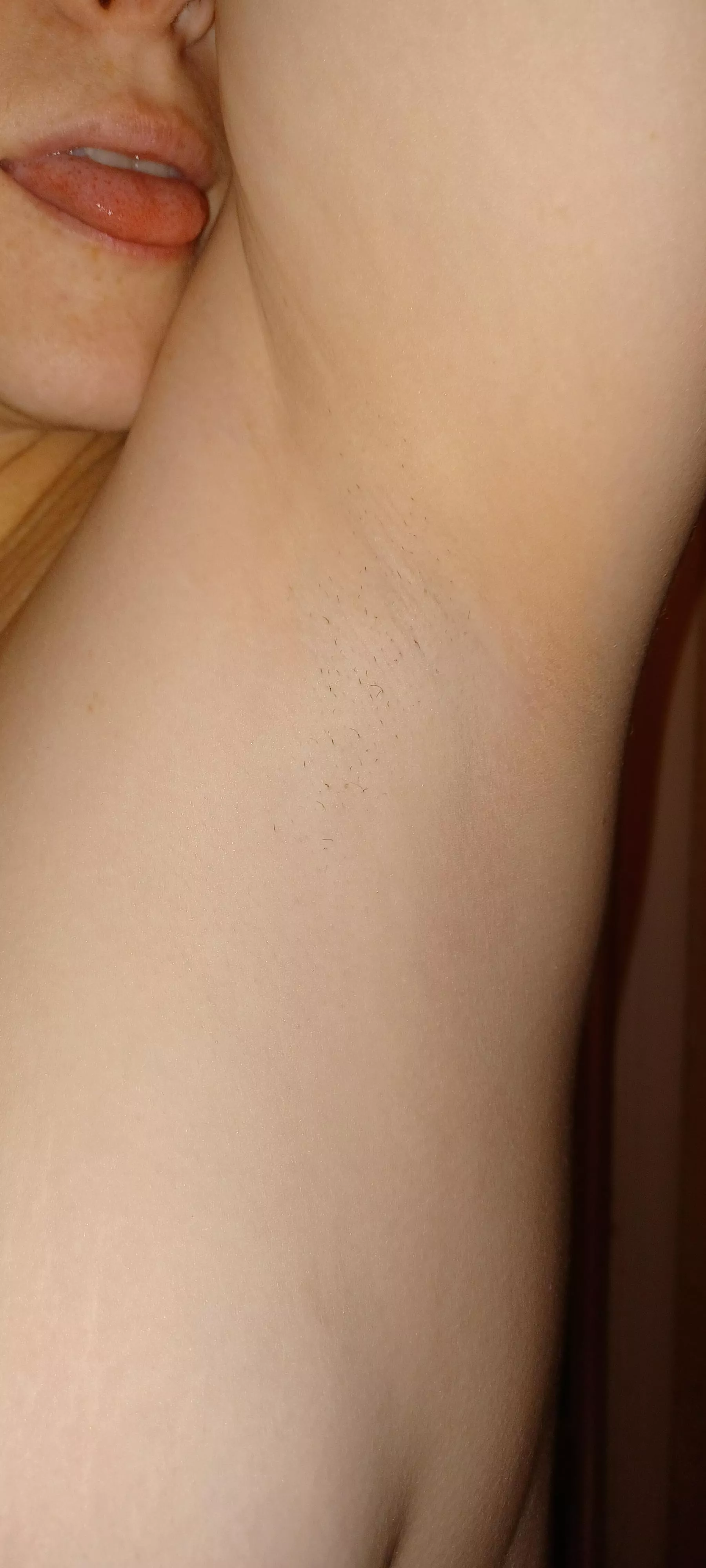 First post here. Should I stay? 😘