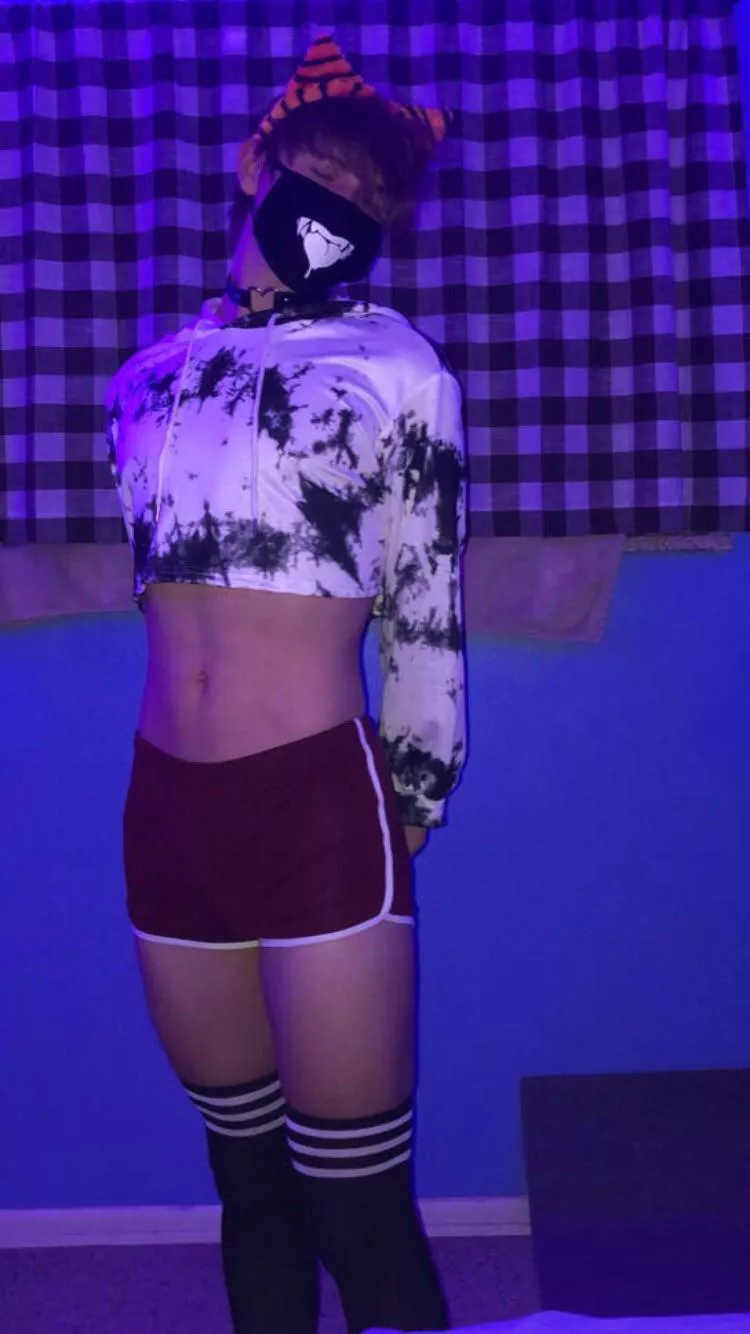 First post here so pls be nice! (//∇//) Trying to make some femboy friends 🥺💛