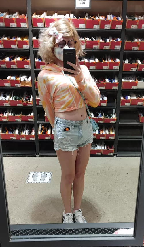 First post kinda nervous. I know my style is different from alot of people here but hope its acceptable