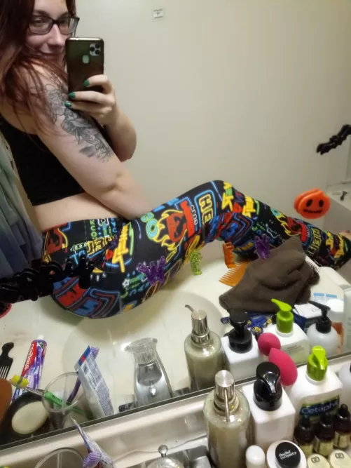 First post βΊοΈβ£οΈ new pants ππΉπ