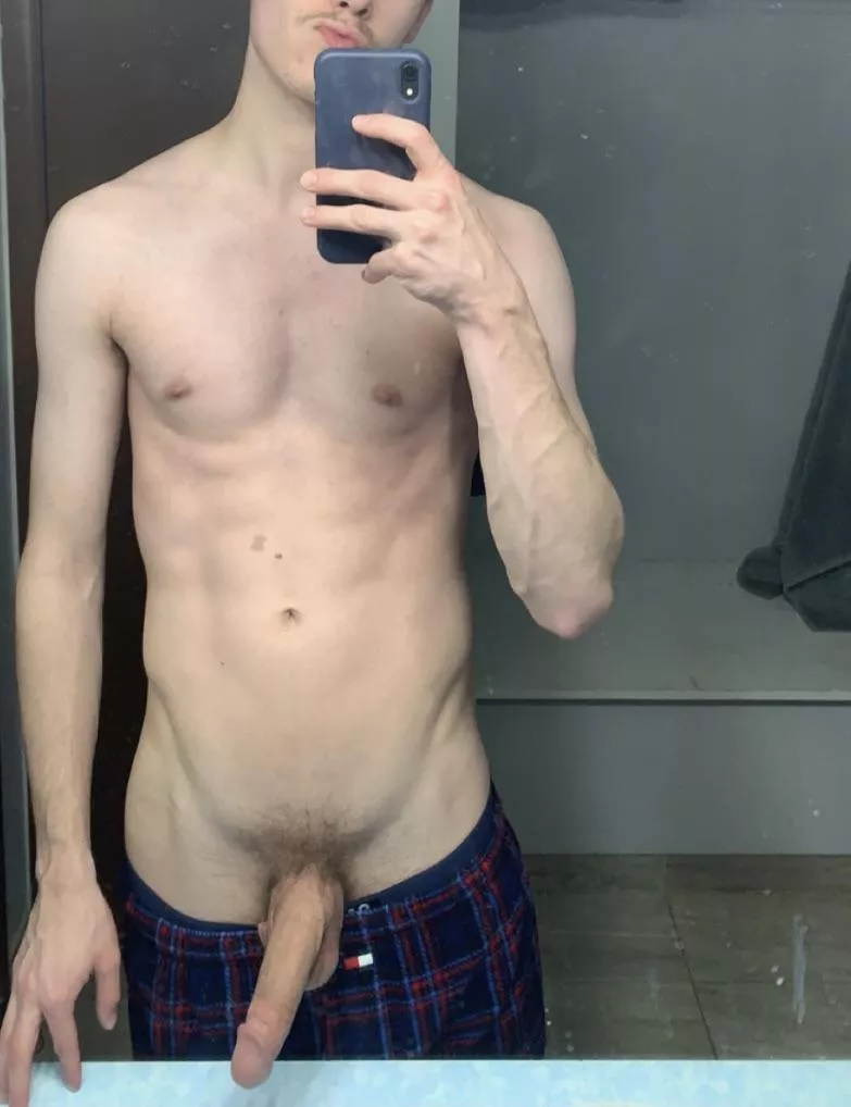 First post on Reddit 😎 Sup bros