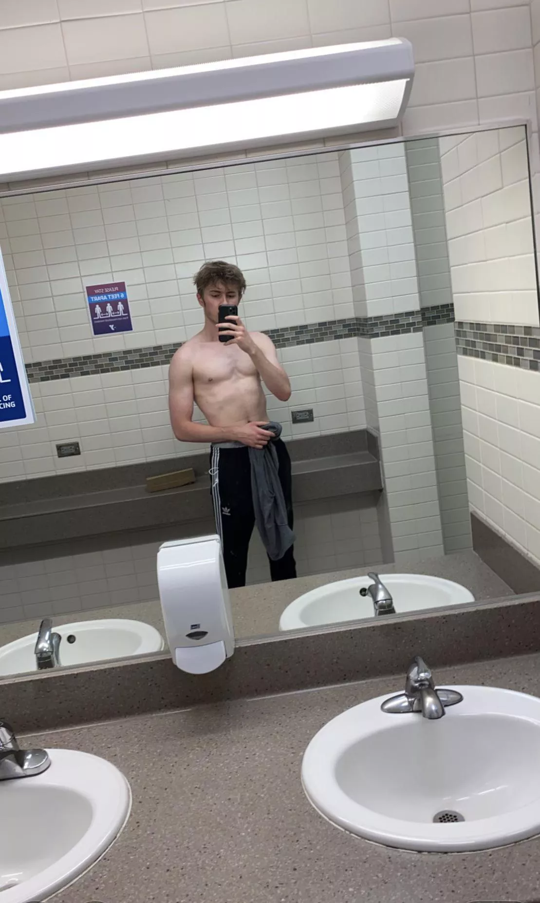 First time back at the gym since covid started 😮💨 First time back at the gym since covid started 😮💨