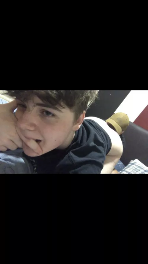 First time being rimmed, felt so much better than I thought x