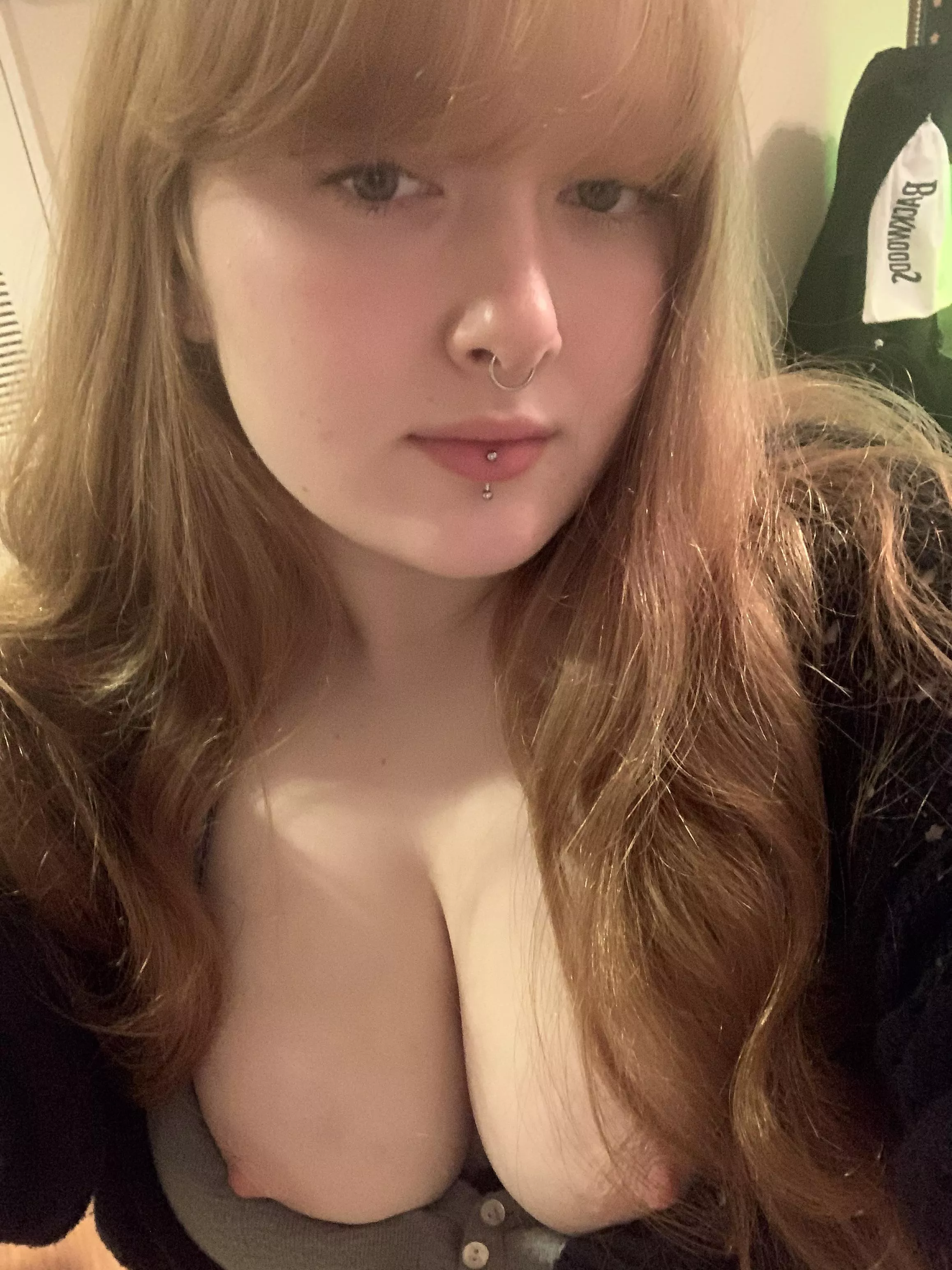 First time in this subreddit :,)