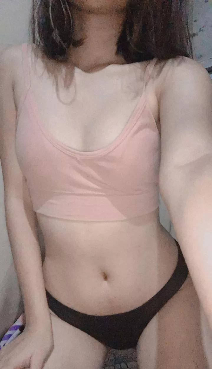 (f)irst time post here ❣️❣️❣️ can I get some love ♥️ Good Monday Morning to all ❣️❣️