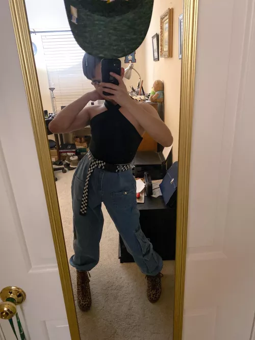 First time posting ;A; Be nice y'all