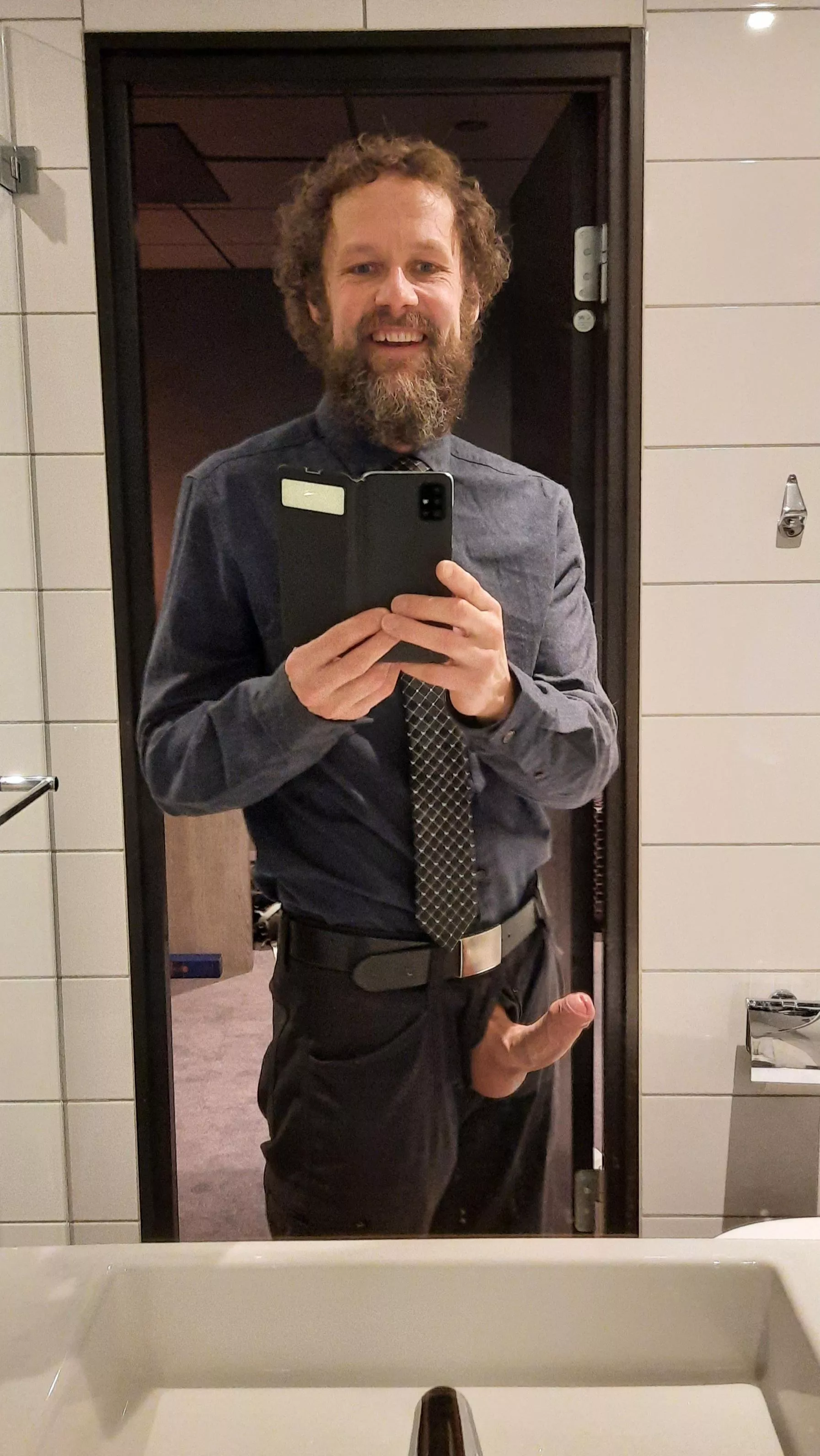 First time posting full face... Felt like the right way to start the new year (m43)