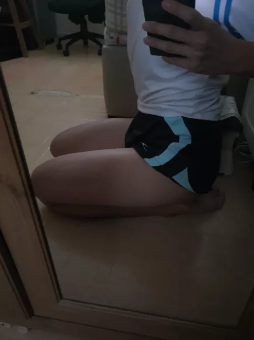 First time posting...what do you think of my thighs?