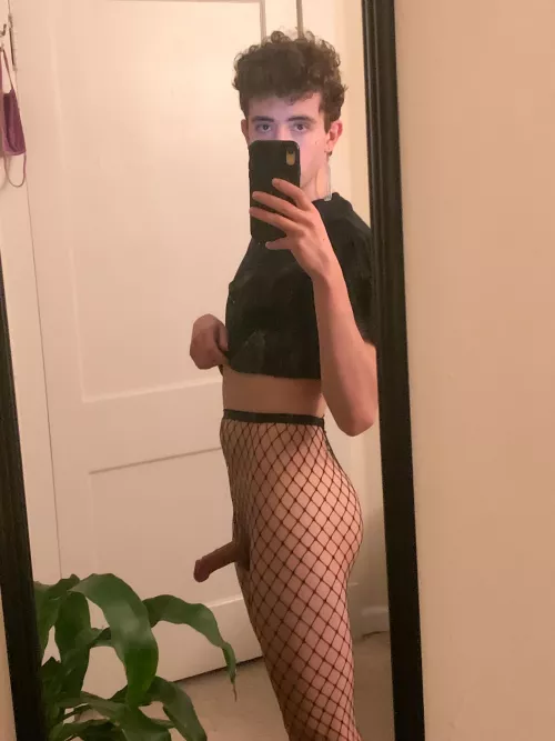 fishnet pic for whoeverβs sorting by new