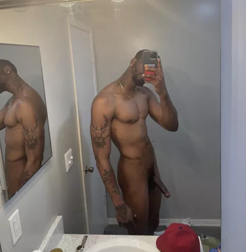 Fit and Hung