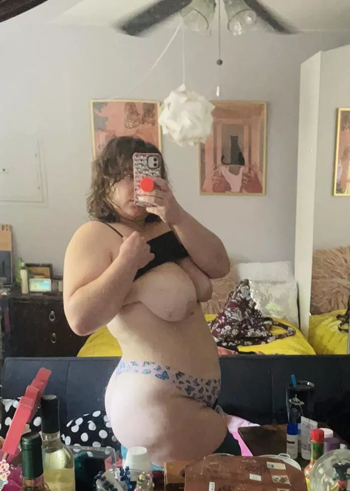 five years posting on reddit 🥳 here’s my ass and tits five years posting on reddit 🥳 here’s my ass and tits