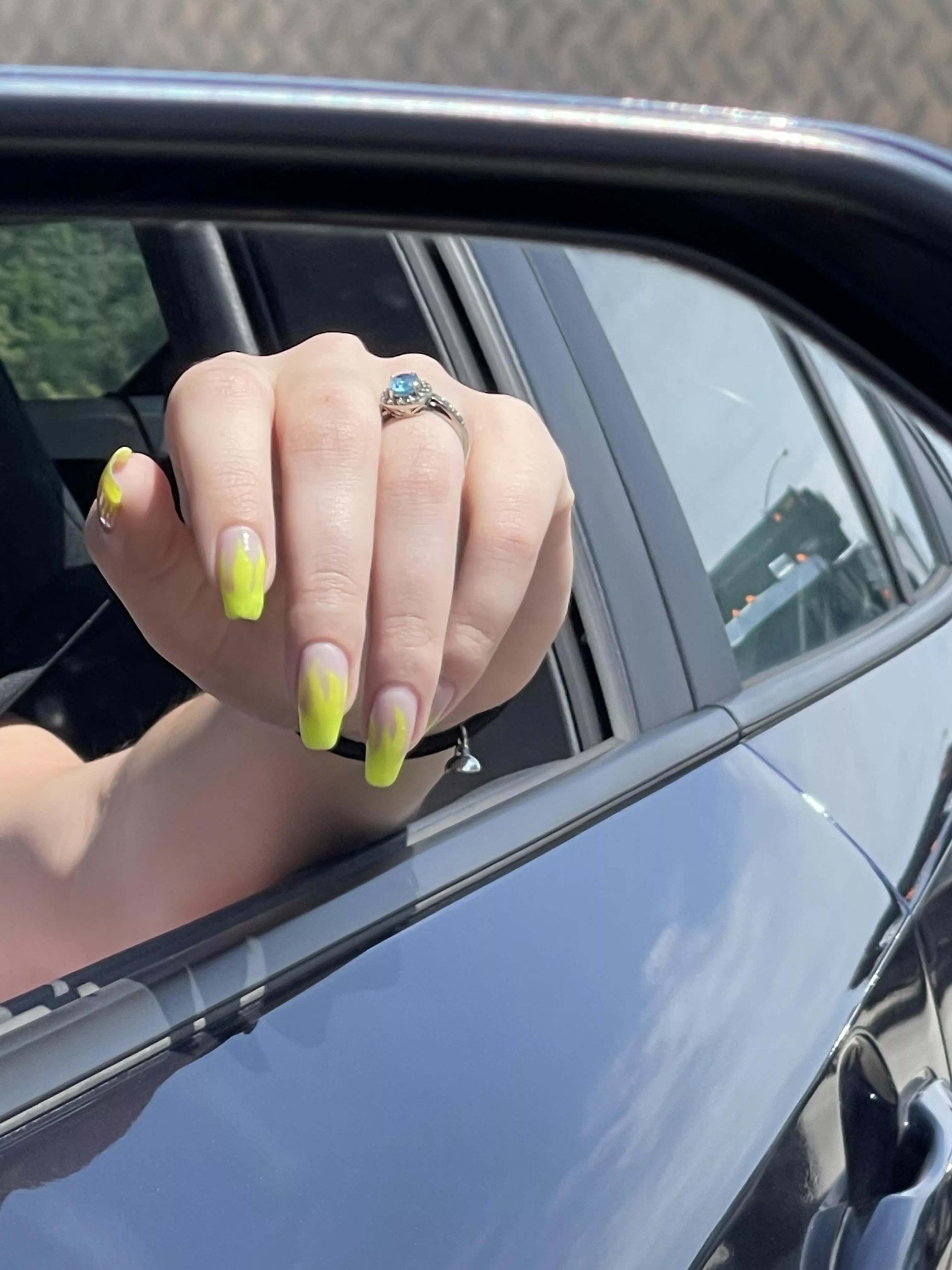 Flaming hot nails 😉