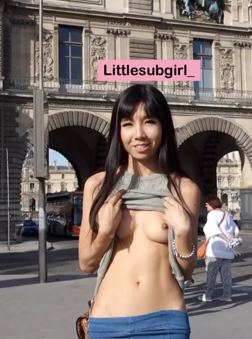 Flashing my tits in public ;) [OC]