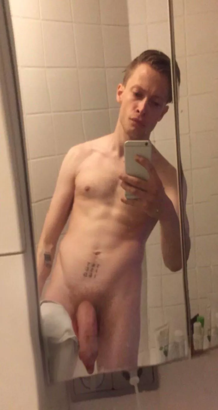 Focus definitely not on the tattoos here but hey… Focus definitely not on the tattoos here but hey…