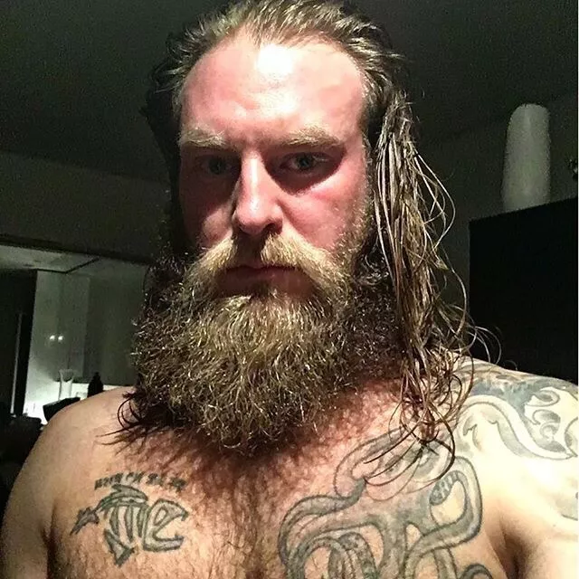 For those of you who likes the more rugged side like me. For those of you who likes the more rugged side like me.