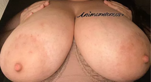 For you Monty Python fans, can you migrate these coconuts? [OC] 🥥🥥