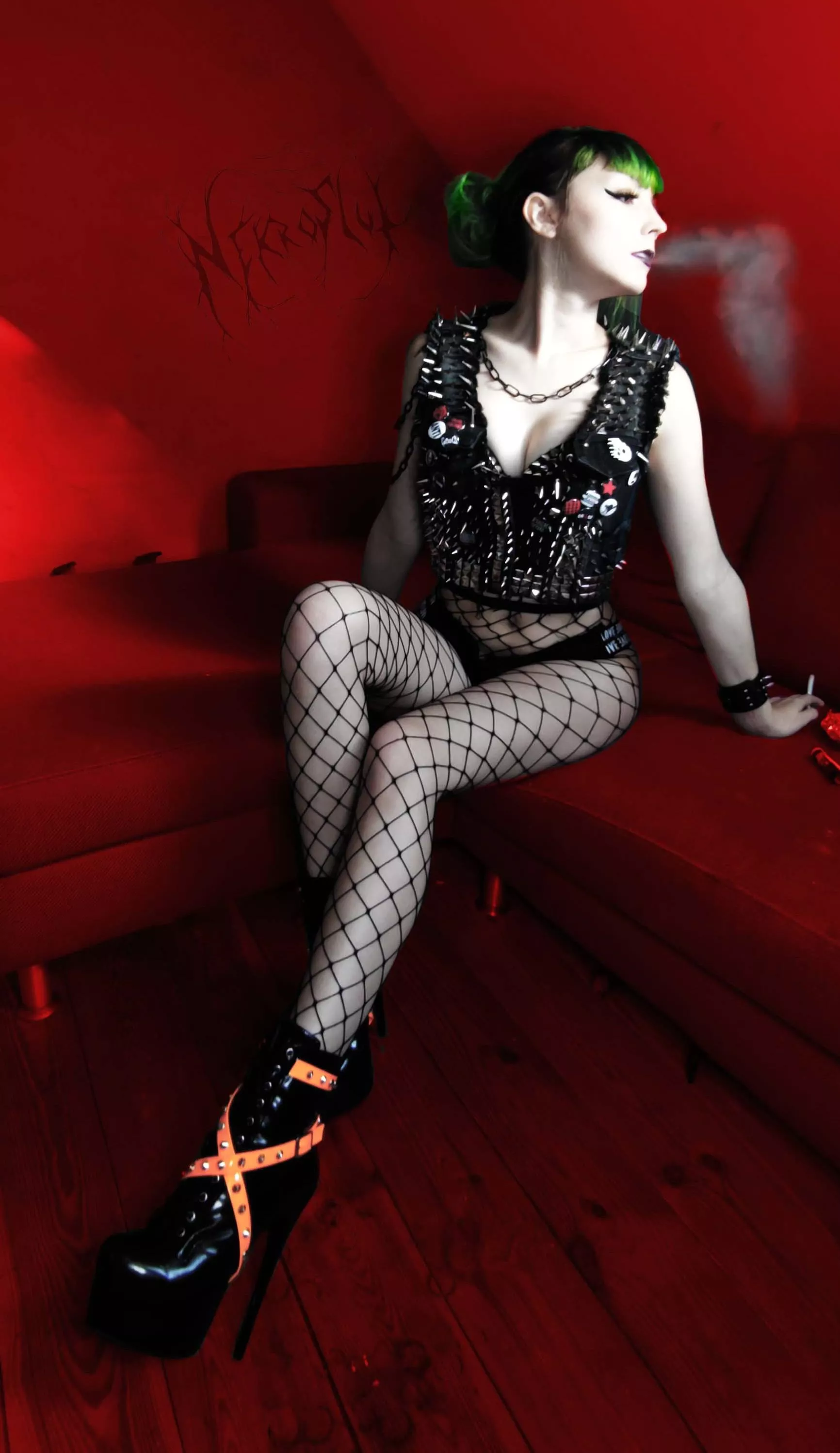 Forget the love we are making hate 🖤