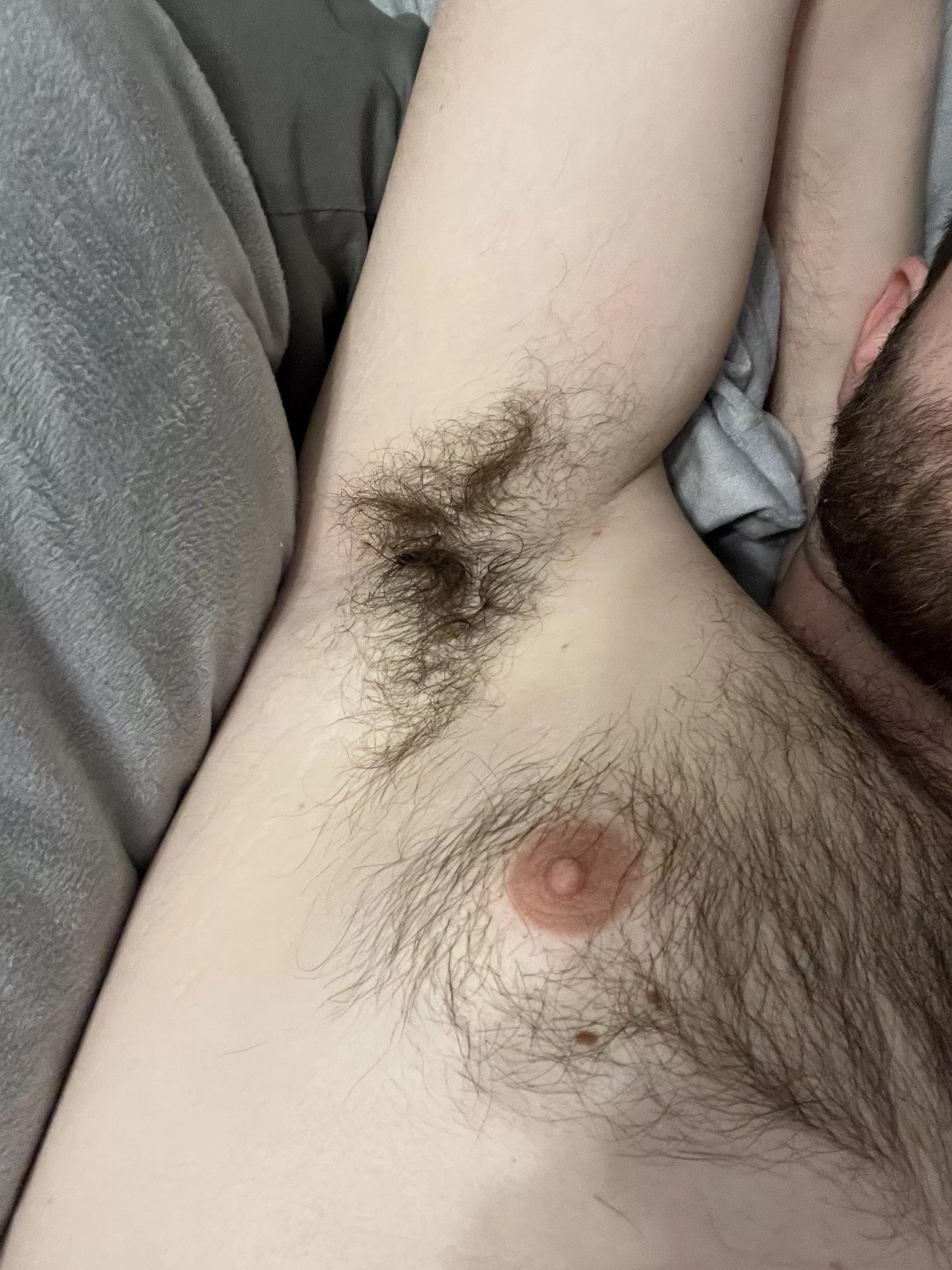 ‘Forgot’ deodorant today, happy valentines to you ;) cashapps in bio if you want a lil more ;)