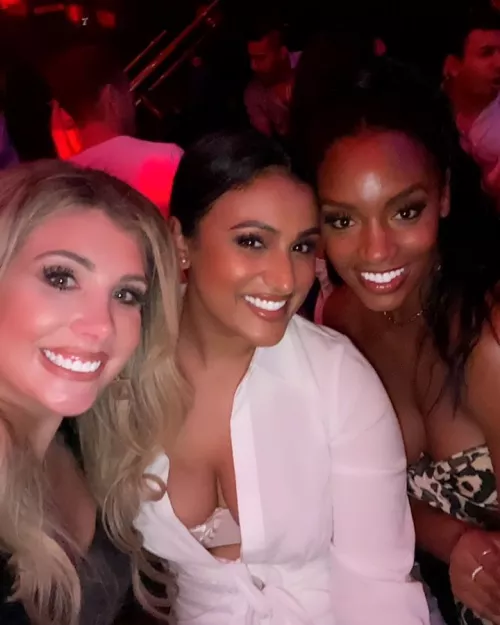 Former Miss America Nina Davuluri showing her cleavage at the club