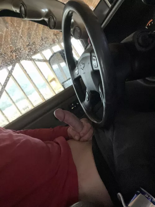 Framers: we work in snow, but once it starts raining I’m done. Waiting for the rain to settle this morning and started scrolling Reddit. Good idea or bad? You be the judge.