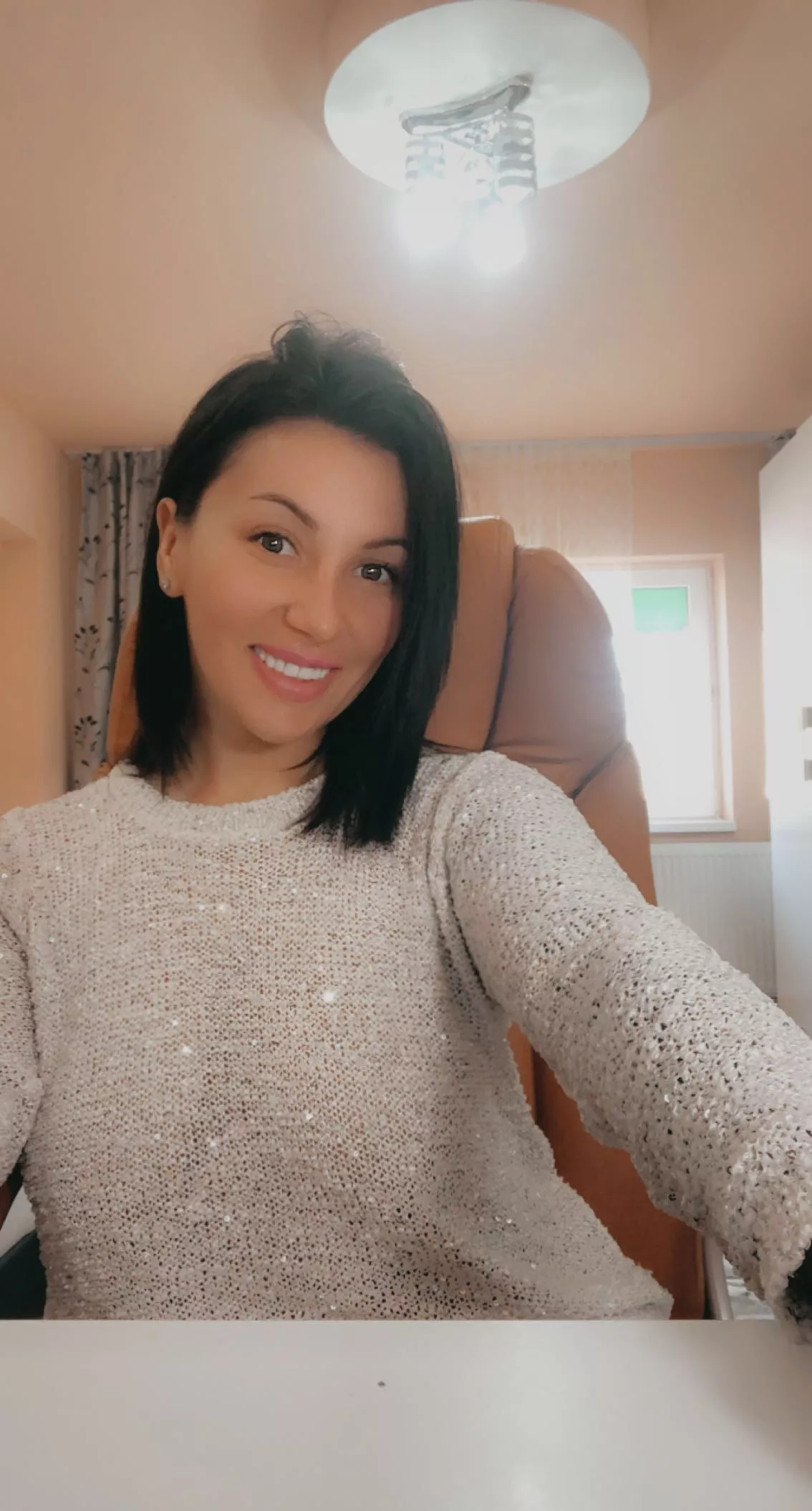 Free Page!Full time teacher! When i'm not teaching...i'm doing dirty stuff I love Custom videos Calls 🧸Toys and much more. Free Page!Full time teacher! When i'm not teaching...i'm doing dirty stuff I love Custom videos Calls 🧸Toys and much more.