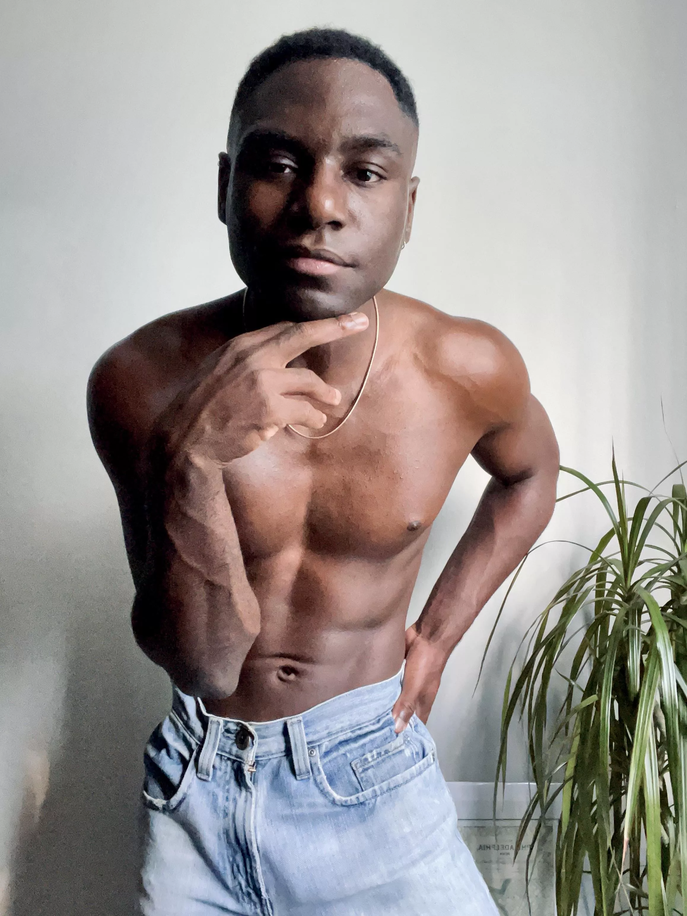 Fresh cut 💈+ good pair of jeans 👖