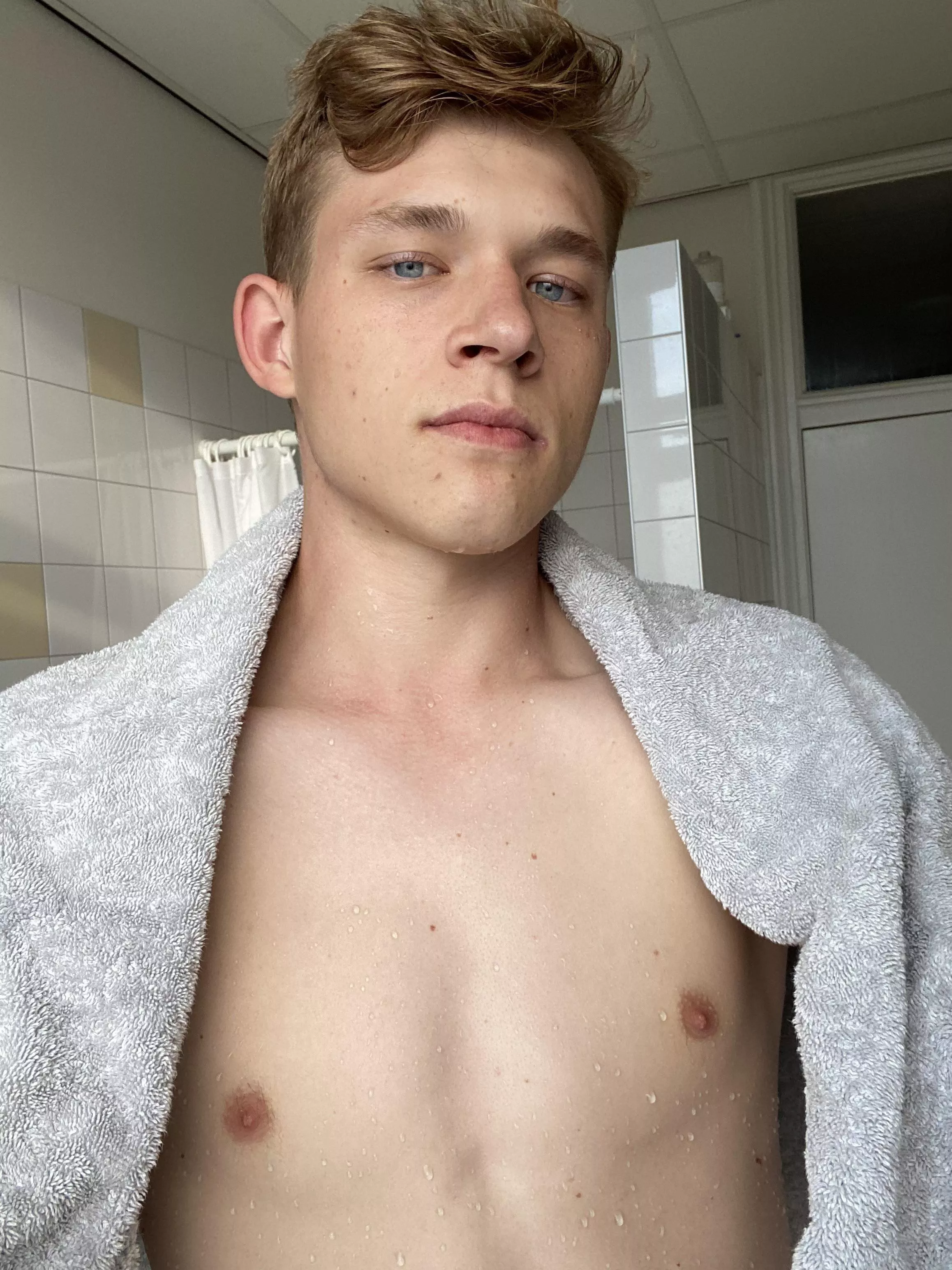 fresh out of the shower but i didn’t want my hair to get wet fresh out of the shower but i didn’t want my hair to get wet