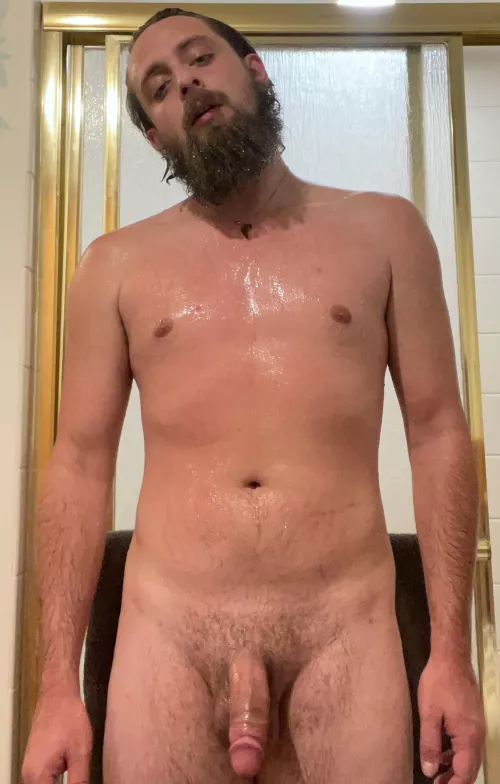 Fresh out the shower 😜