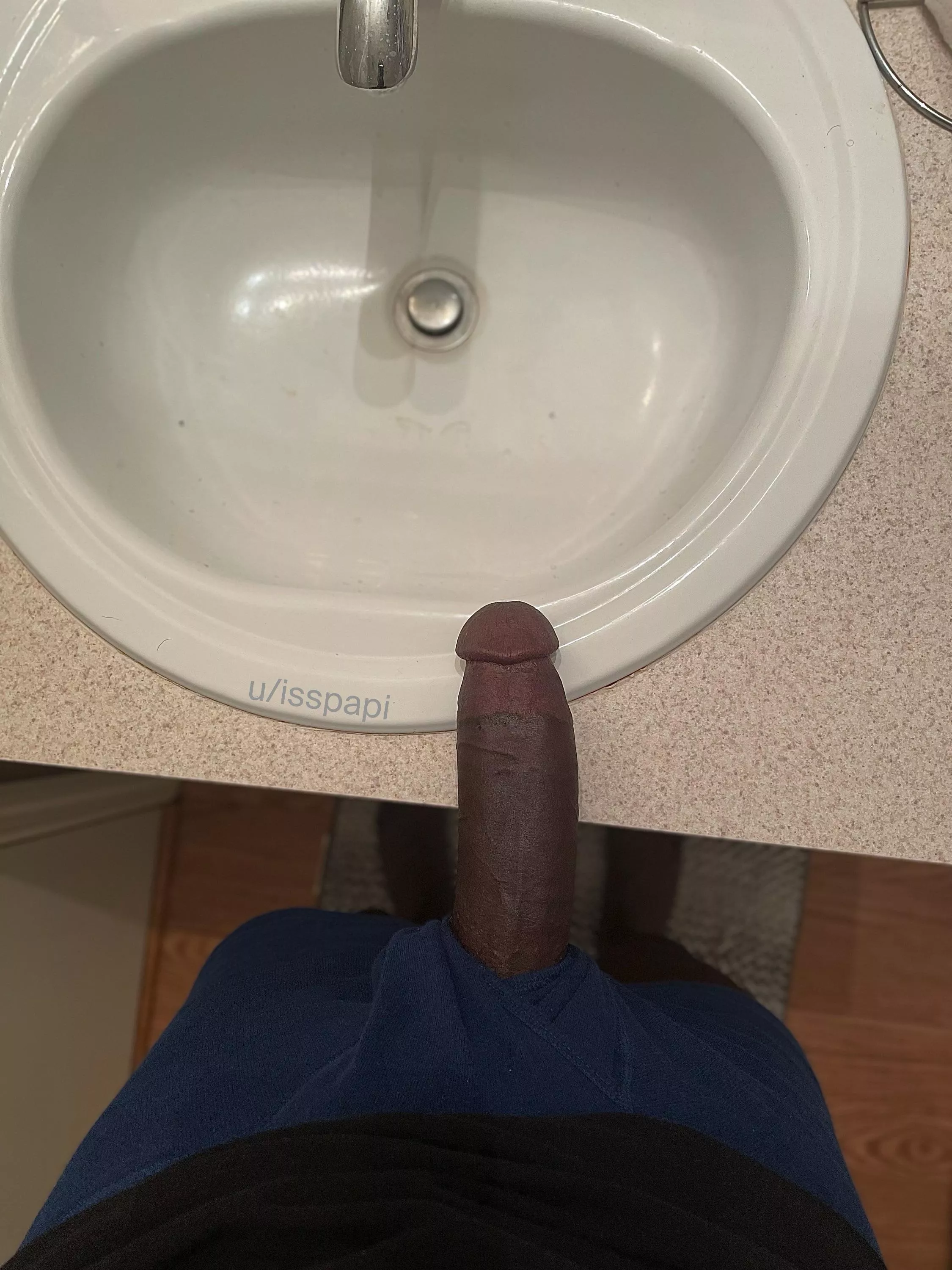 fresh out the shower. y’all have a goodnight ☺️