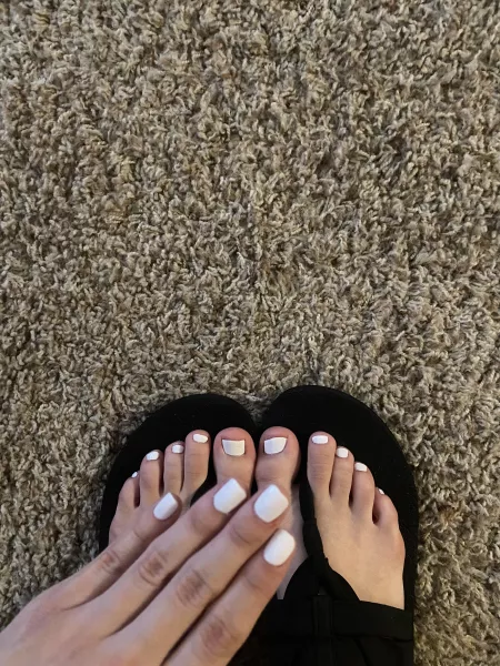 Fresh pedicure! Do you like them ππ