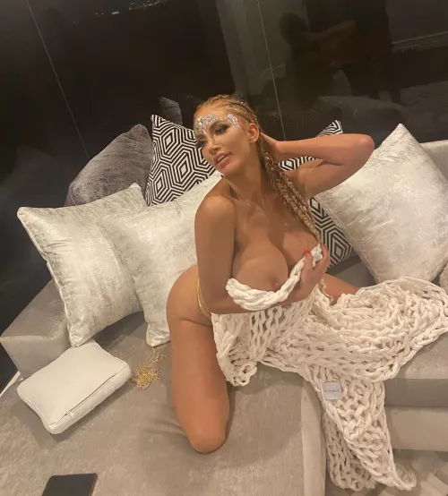 from her twitter, what a goddess