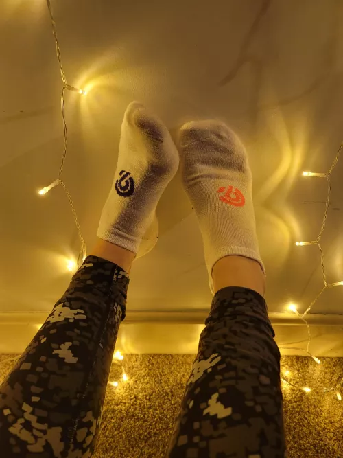 From last night, also for sale. I'm running low on socks and stuff. Hit my wishlist for more styles. DM me for details. You won't regret it ππππ