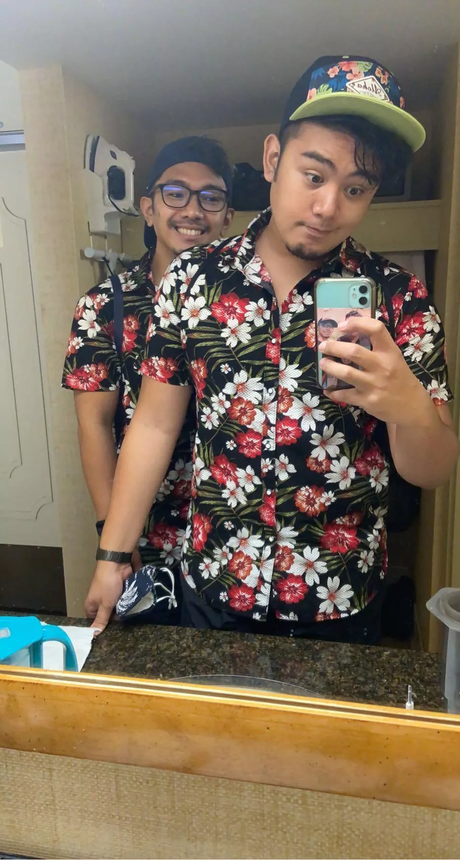 From our recent trip to Hawaii, we decided to wear matching shirts for the day. ☺️