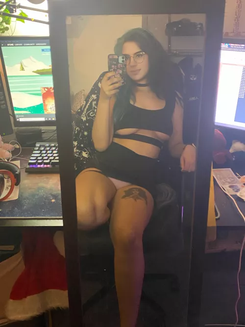 Fuck me in front of the mirror so I have to watch