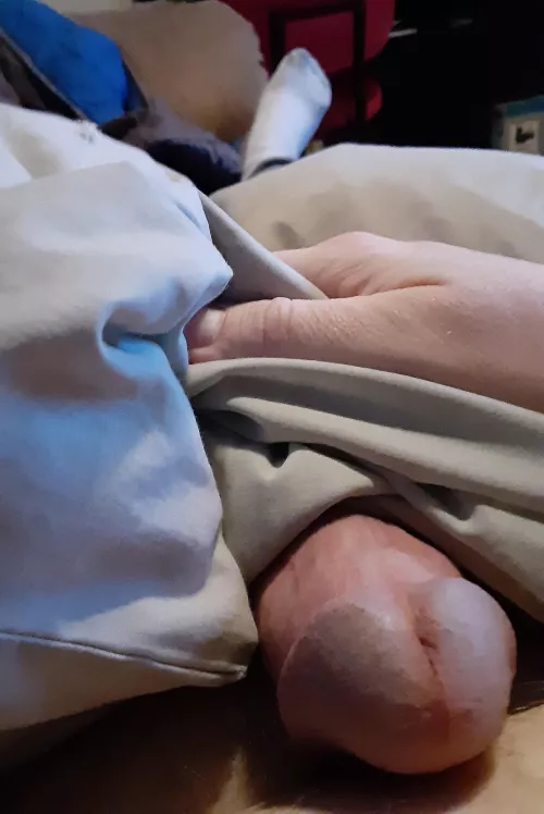 Fucking my pillow