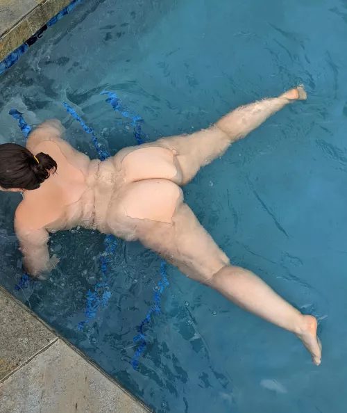 Fucking while weightless in the pool was exhilarating