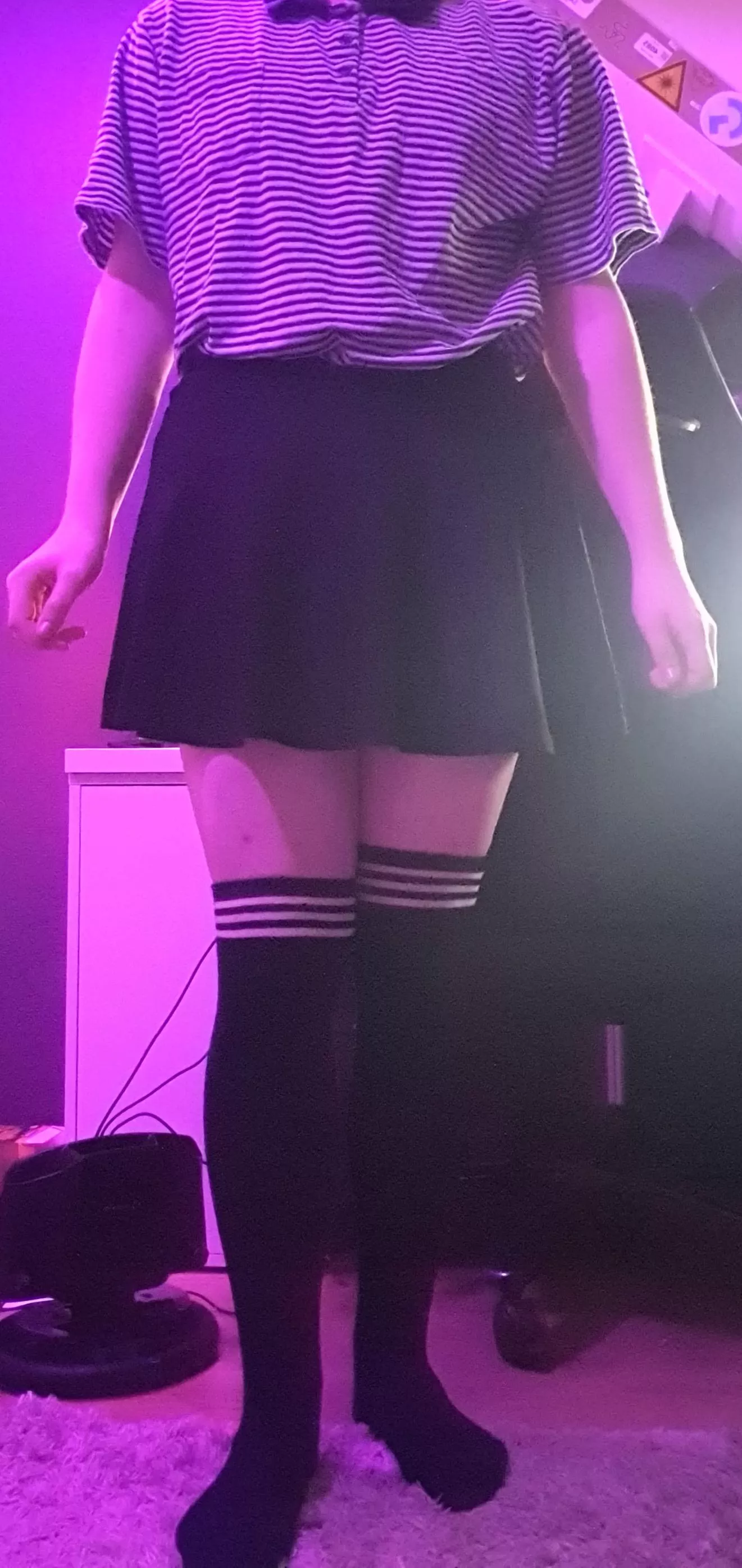 fun fact i dressed up in my vrchat avatar :)