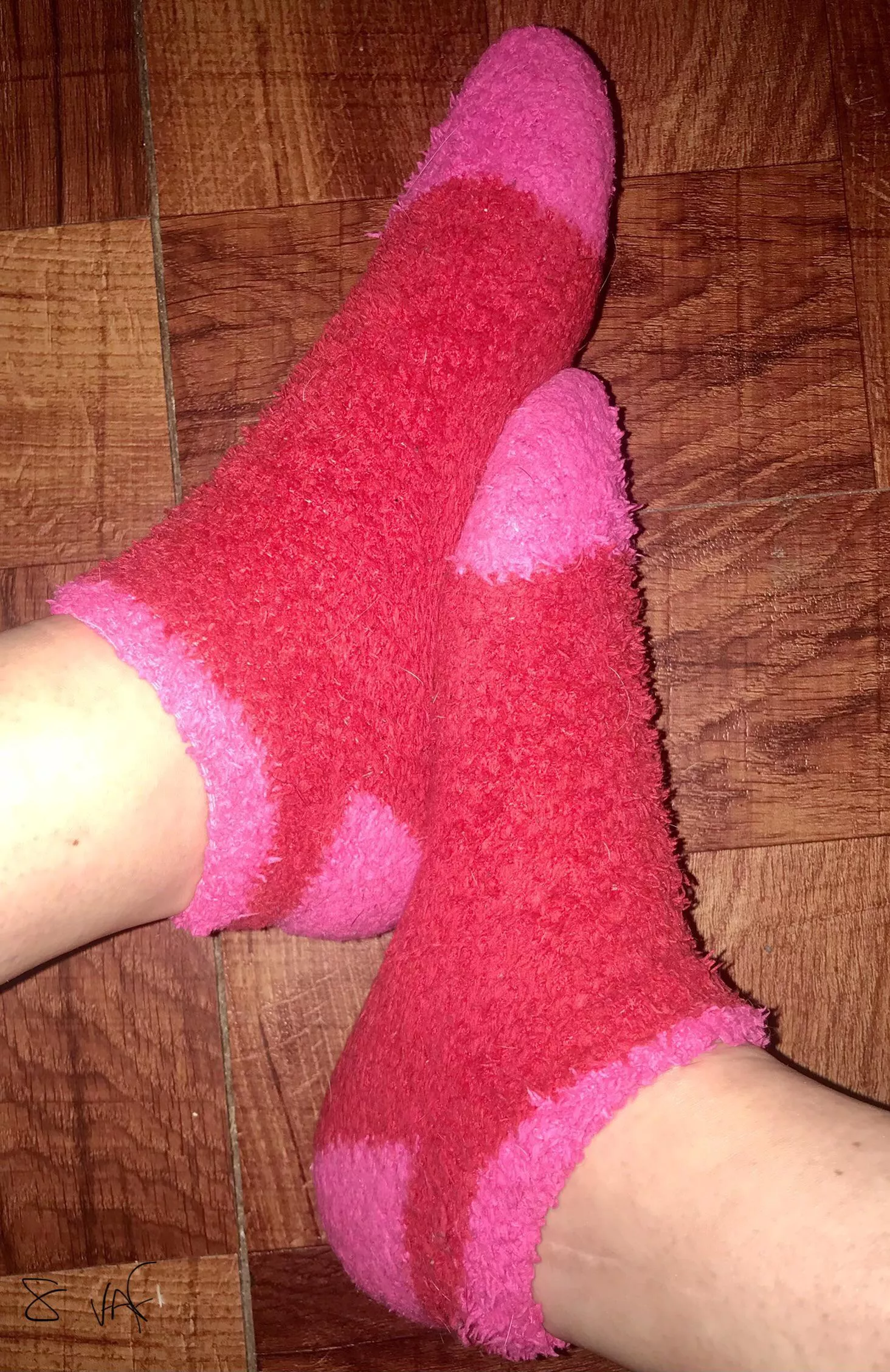 Fuzzy ankles are the best ankles 😘