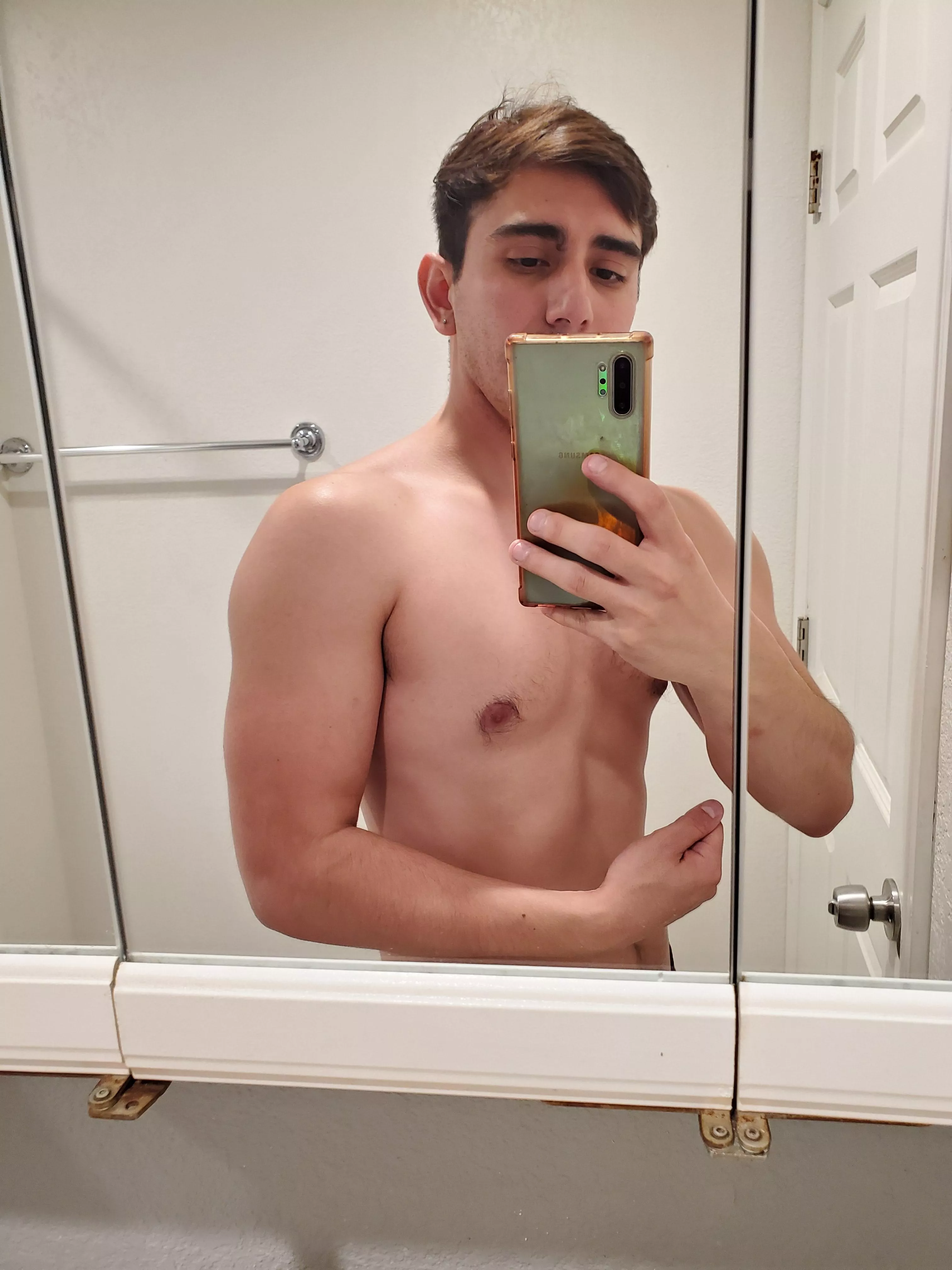 Gained +1 strength at the gym today. Who wants to help me improve my constitution score? ๐ฅบ๐๐ Gained +1 strength at the gym today. Who wants to help me improve my constitution score? ๐ฅบ๐๐