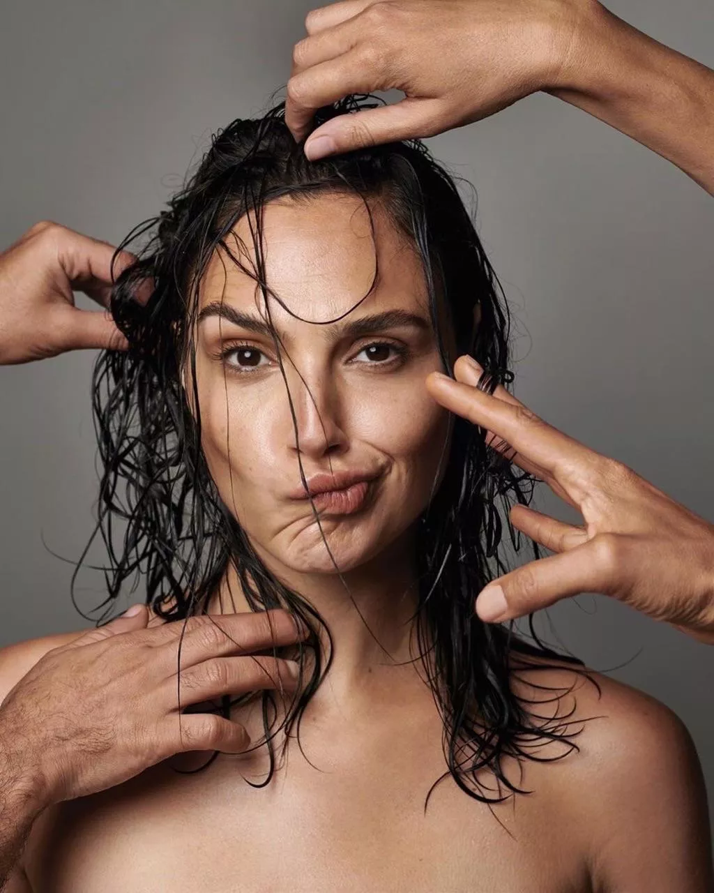 Gal Gadot during an orgy Gal Gadot during an orgy