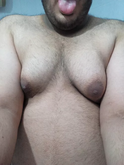 Gay chub from India 🇮🇳, would love serve your cock as you fondle my moobs.