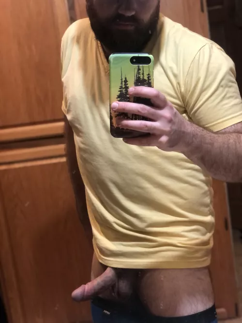 Get down and suck on daddy’s boner