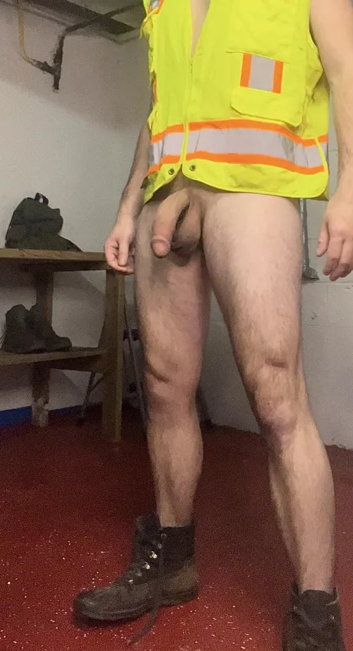 Get on your knees for this sweaty tool