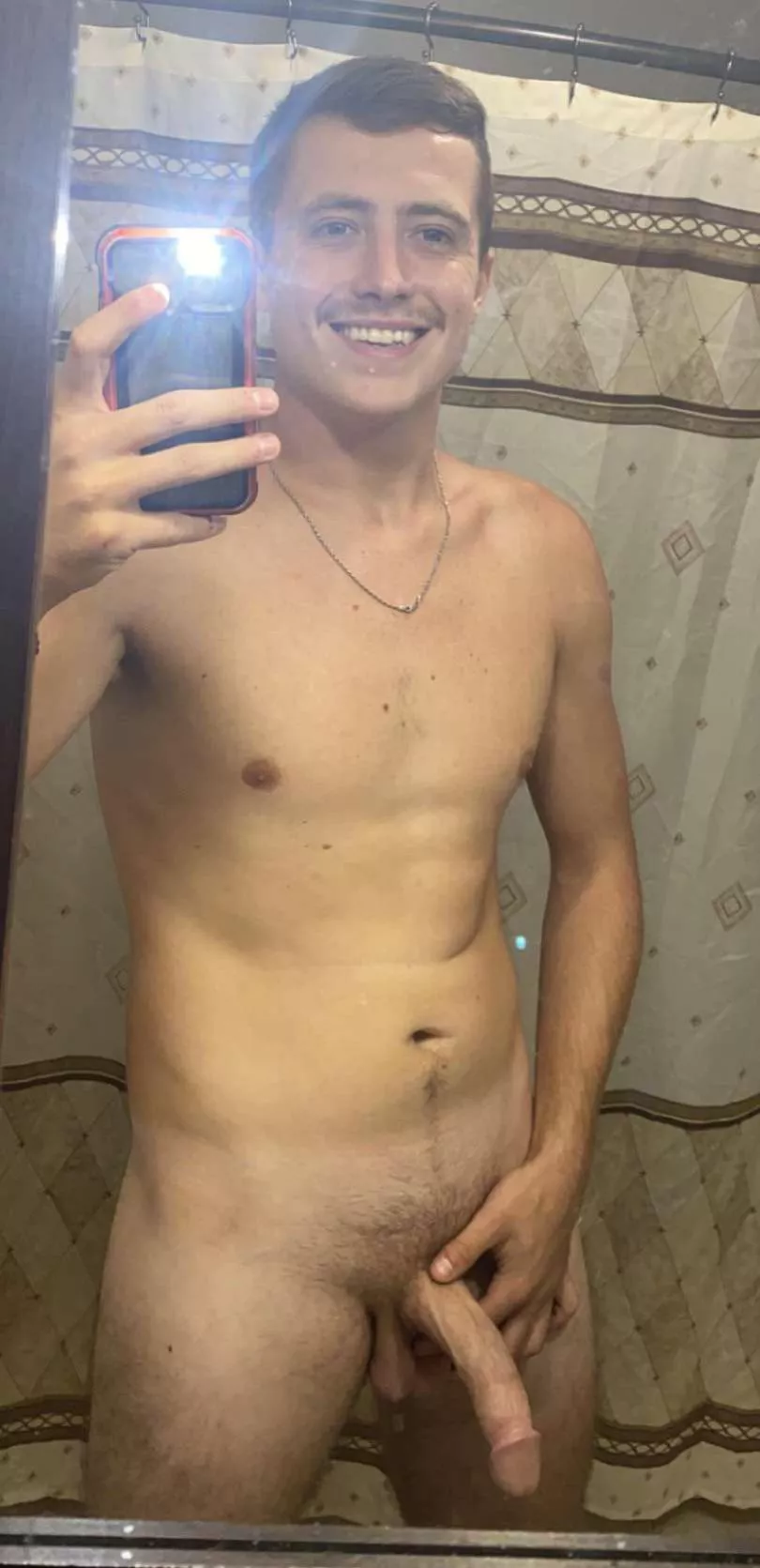 Get this soft cock hard🤤