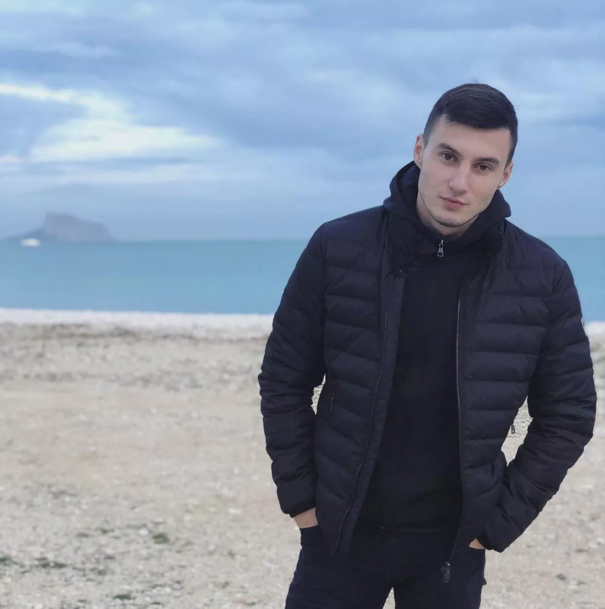 Getting colder but it’s still so good to take some walks and enjoy the beach and fresh air