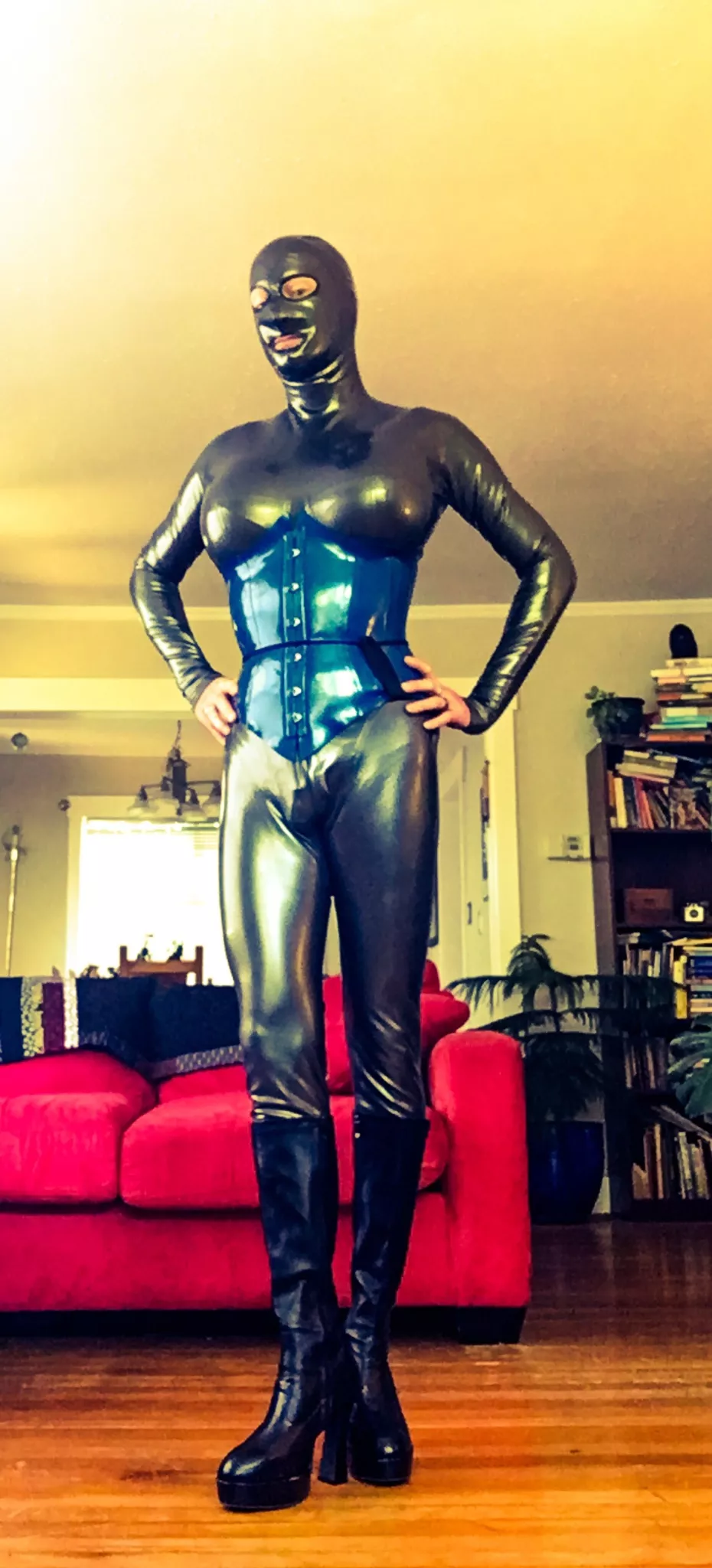 Getting in is so much fun. Taking it off is so hard. And now it can't be repaired. This last catsuit outing was so wonderful. Getting in is so much fun. Taking it off is so hard. And now it can't be repaired. This last catsuit outing was so wonderful.